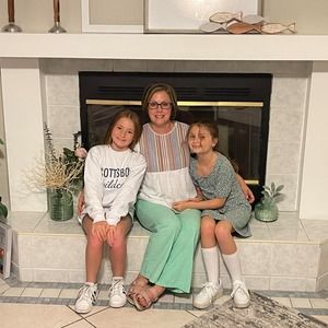 Meet your Posher, Carrie